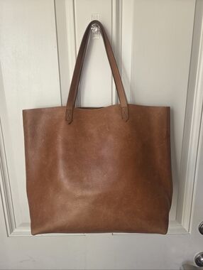 Madewell• Chestnut  Large Transport Tote🤎